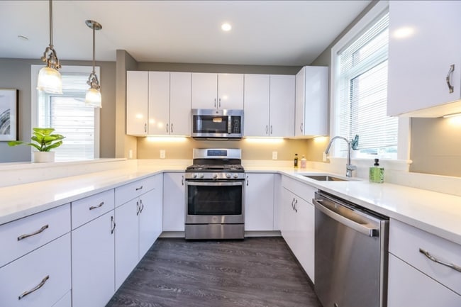 Photo - 4945 Washington St Unit 102