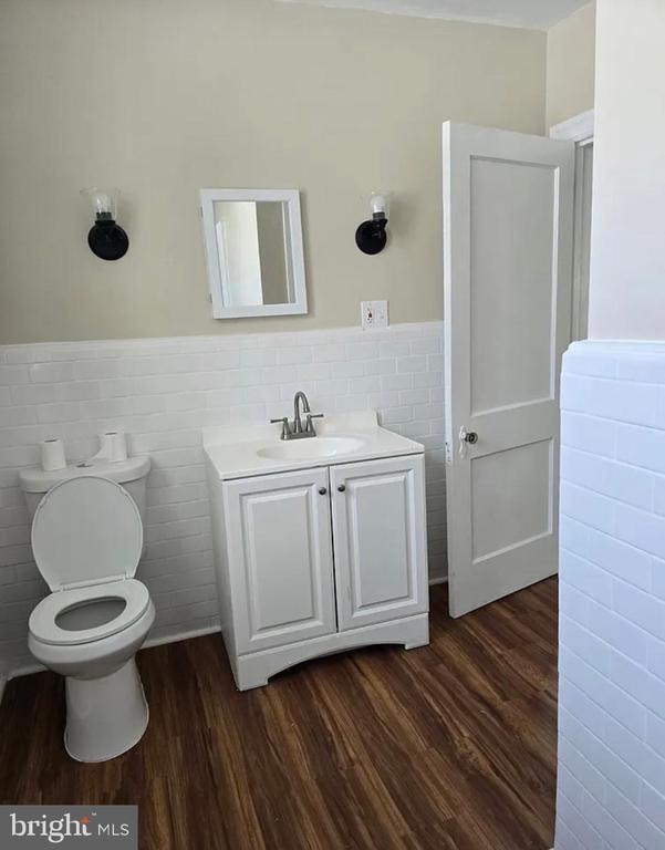 Photo - 1772 Ferndale Ave Unidad B