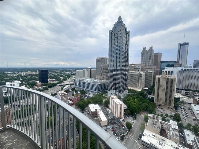 Photo - 400 W Peachtree St NW Unit 3511