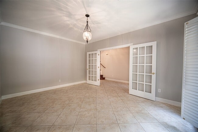 Photo - 4423 Lakeshore Forest Dr