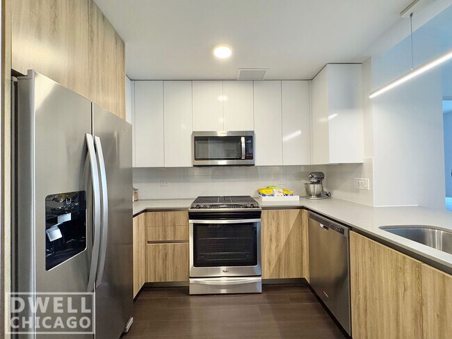 Photo - 322 N Orleans St