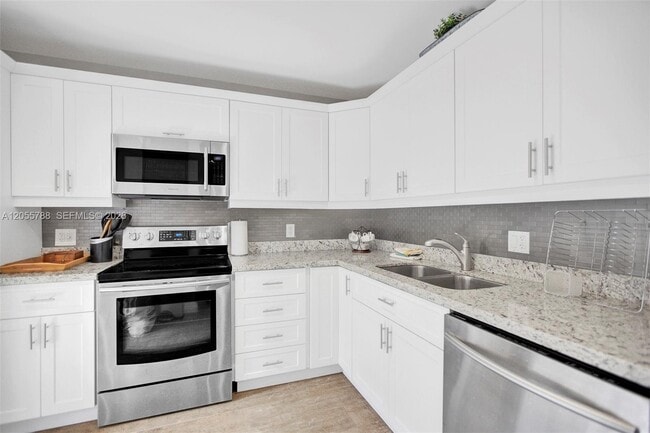 Photo - 12471 NW 3rd St