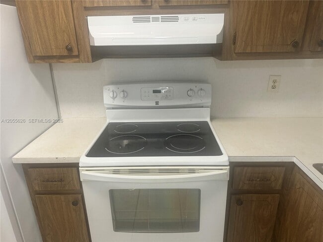 Photo - 8135 Sunrise Lakes Blvd Unit 309