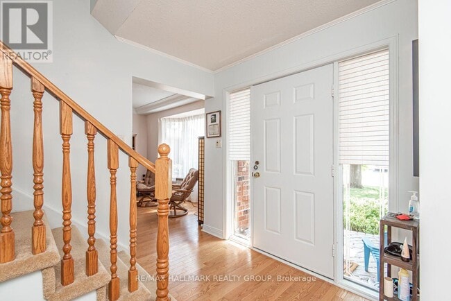 Photo - 18 Hesse Crescent