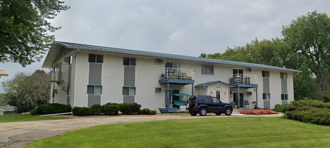 Photo - Knaup Apartments (Senior 55+)