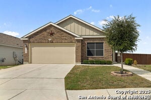 Photo - 31543 Meander Ln