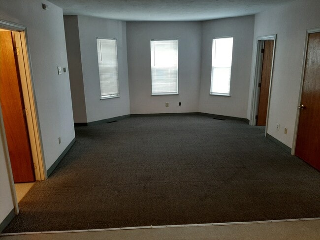 Photo - 804 Broadway St Unit 1