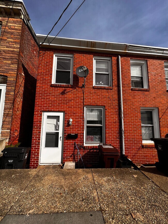 Photo - 1005 Beech St Townhome