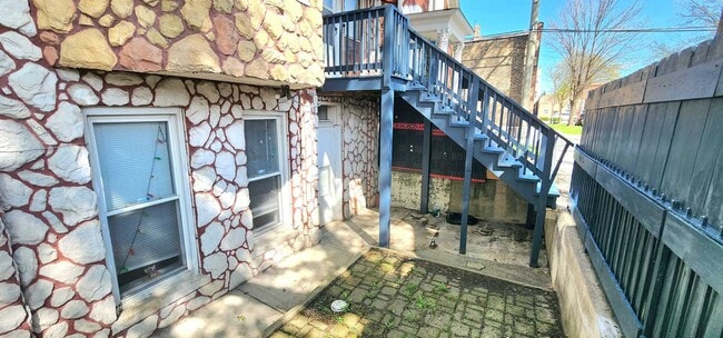 Photo - 3520 S Winchester Ave