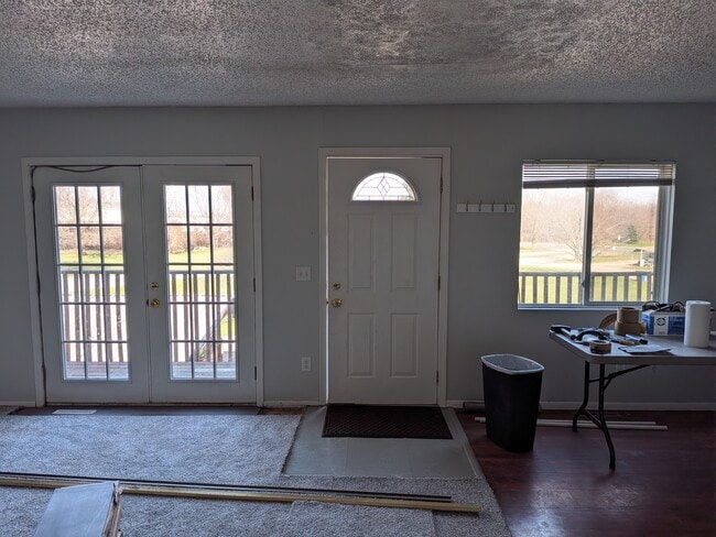 Building Photo - 6085 Briarcliff Path Unit Apt. C