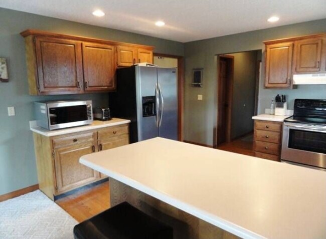 Photo - 804 Hunters Creek Dr