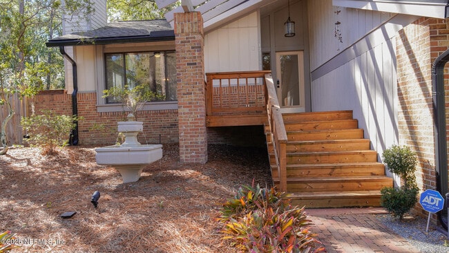 Building Photo - 12238 Spiney Ridge Dr S