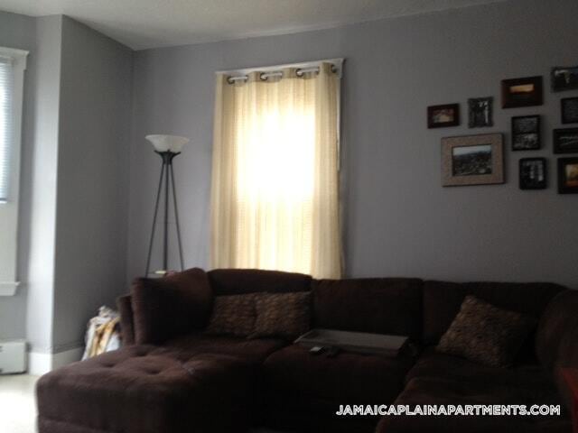 36 Mozart St Unit 3