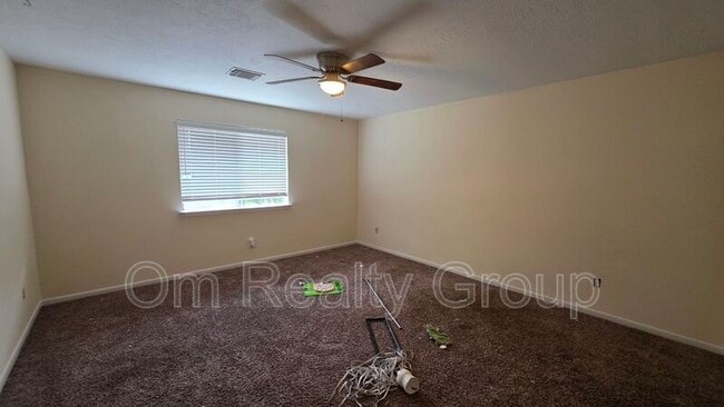 Building Photo - 15335 Garett Green Cir