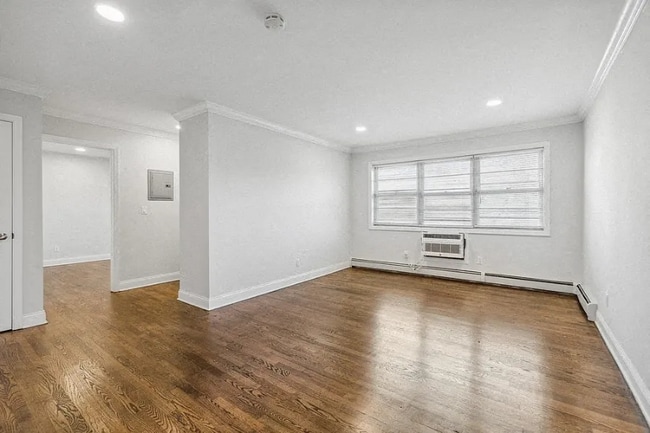 Photo - 314 Oakwood Ave Unidad A3