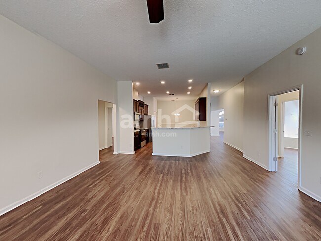 Photo - 2544 Stapleford Ln