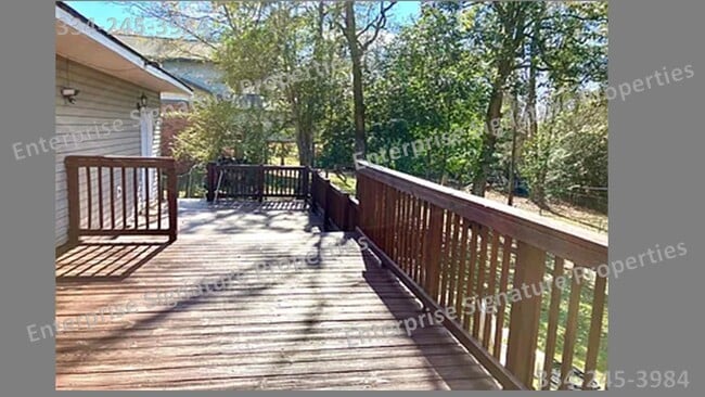 Photo - 117 Eagle Cir