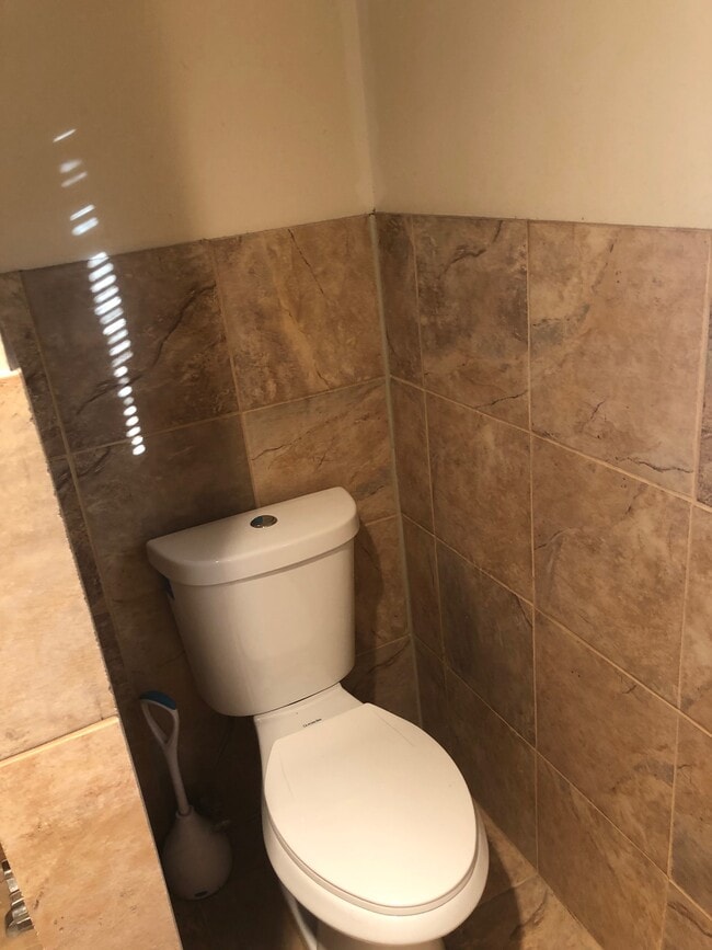 Photo - 6029 Sandhurst Ln Unit D