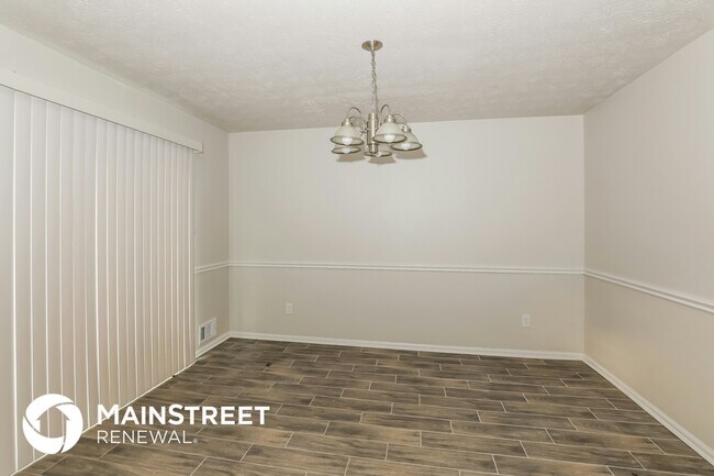 Photo - 2845 Woodhollow Ln