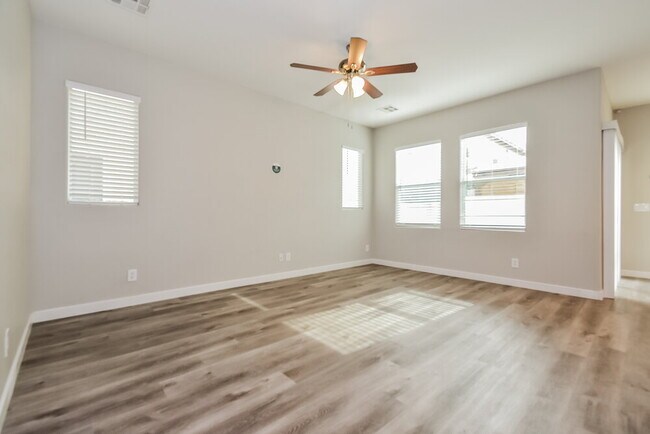 Photo - 4997 Crimson Mare Rd