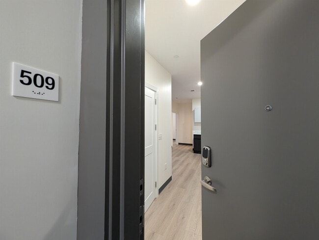 Photo - 55 N Main St Unit 509