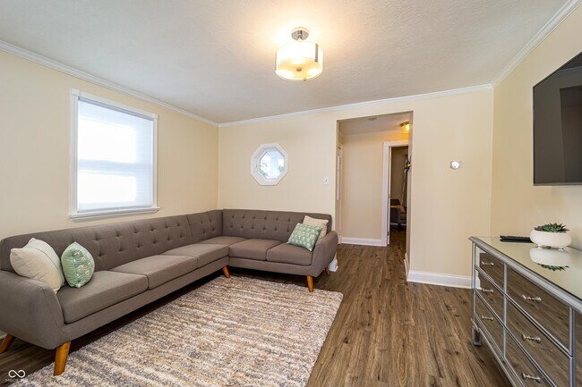 Photo - 388 W Pearl St