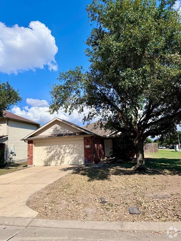 Building Photo - 4710 Cypressbluff Ln Rental