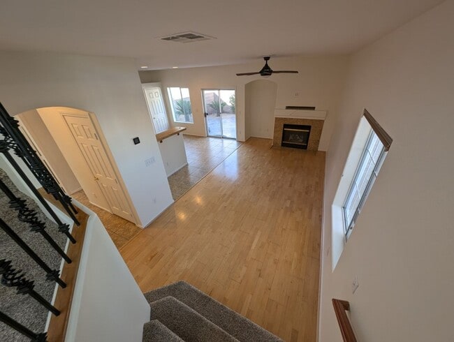 Photo - 205 Heiple Ct