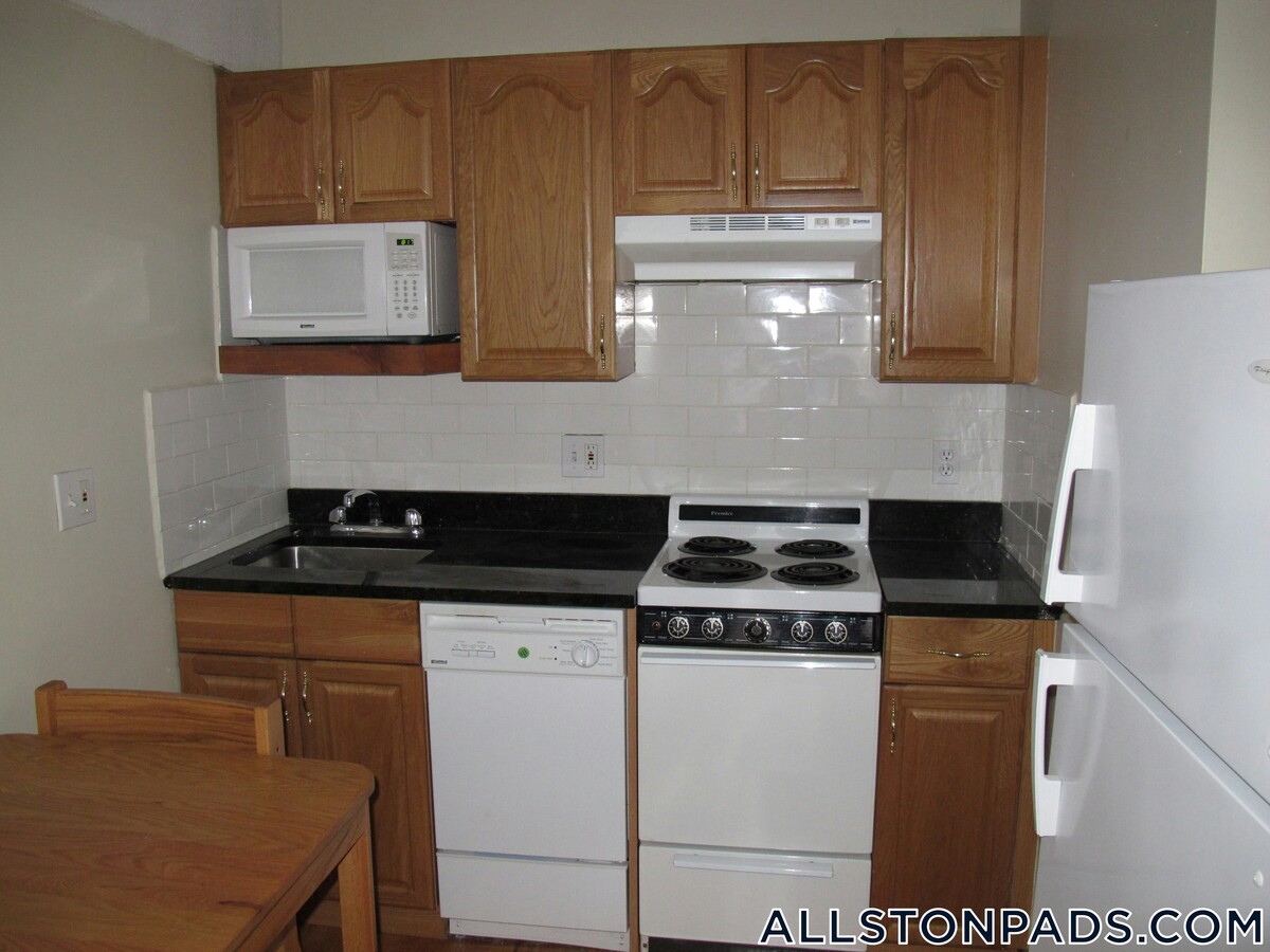 Photo - 1110 Commonwealth Ave Apartment Unit 205