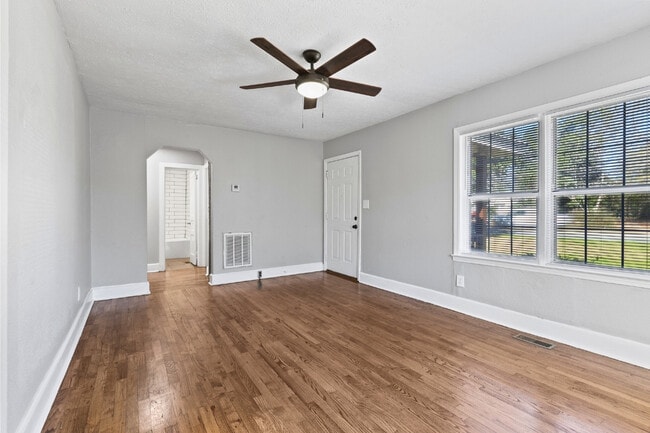 Photo - 3213 Old Opelika Rd