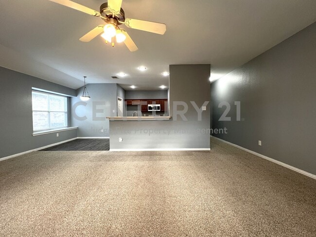 Photo - Well Maintained 4/2/2 Home Nestled on Corner Lot in Ft. Worth!