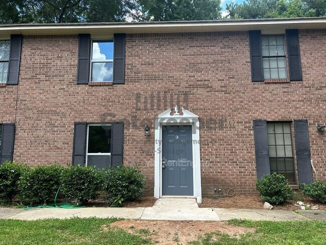Building Photo - 115 Meadowbrook Ct