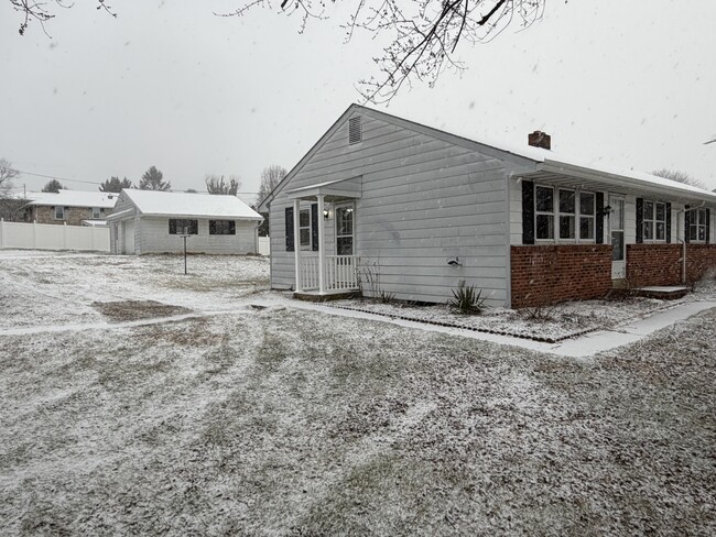 Photo - 3993 Sharoden Dr Unit 3993