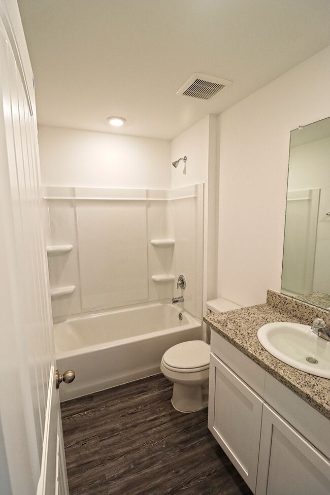 Photo - Look 4/3 in Zachary!