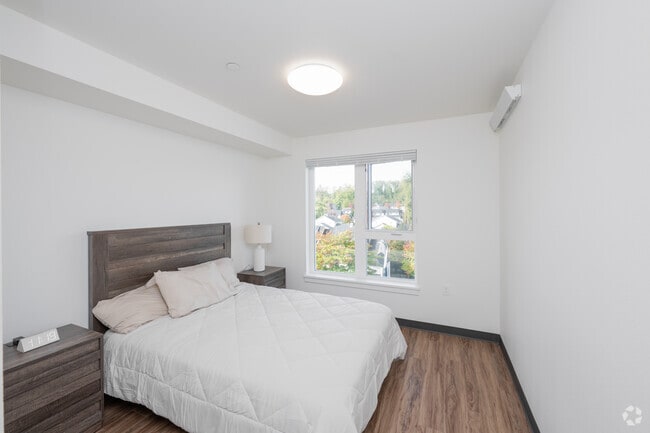 1BR, 1BA - 580SF - Bedroom - Nichols Court