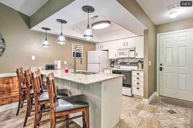 Photo - 200 Golf View Dr Unidad 9D