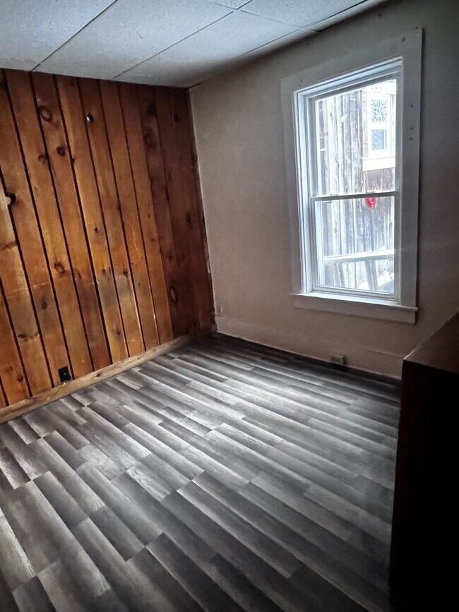 Photo - Railroad Street_12 Unit 3