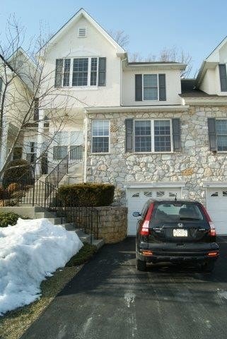 Photo - 157 Madison Way