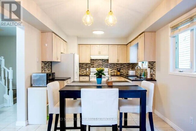 Photo - 407 Rittenhouse Rd