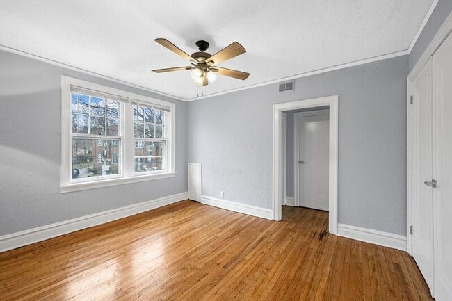 Photo - 1240 Hawthorne Pl Unit 1256 - A