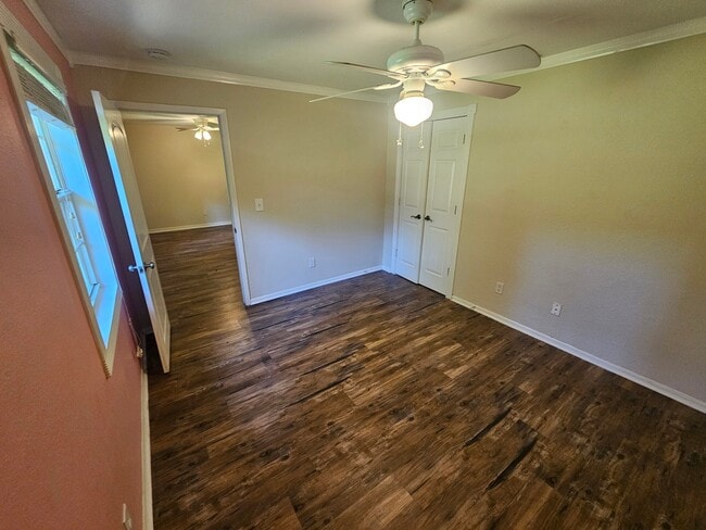 470 Forest Ave
