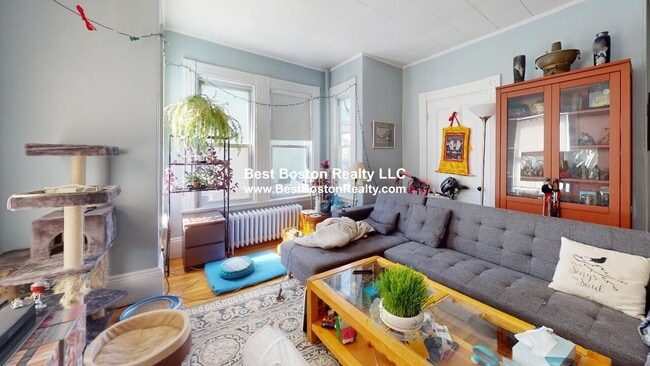 Building Photo - 127 Central St Unit 1