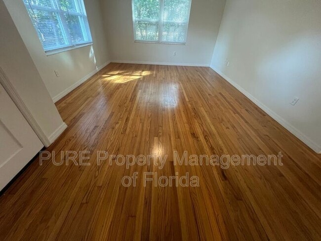 Photo - 1222 SE 3rd St