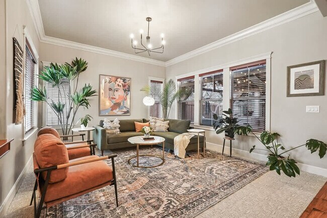 611 E San Pedro St Unit SI ID1250608P