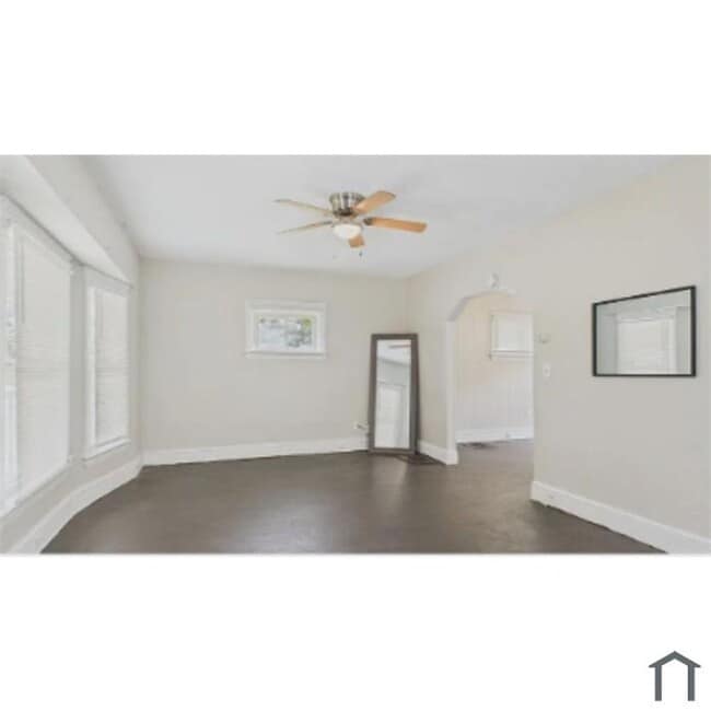 Building Photo - 14501 Jenne Ave