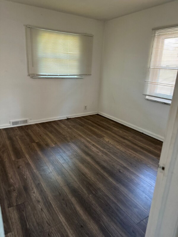 Photo - 19392 Pelkey St