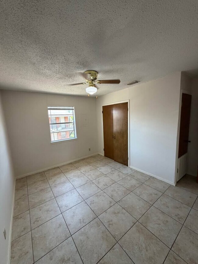 Photo - 913 N 28th St Unit 913 N 28th st #8