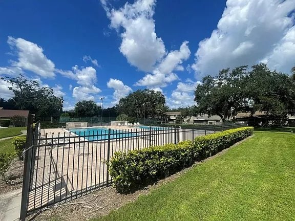 Photo - 8622 Cattail Dr