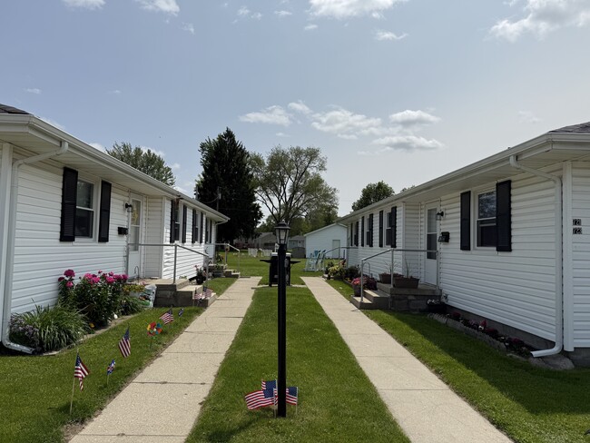 Building Photo - 721 Swing Ave Unit 721