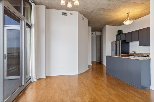 Photo - 700 N Larrabee St Unit 801